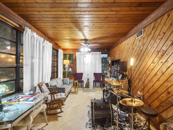 3600 SW 1st Ave, Miami FL 33145