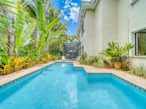 7601 SW 187th St, Cutler Bay FL 33157
