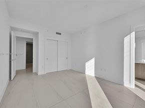 151 N Seabreeze 1701E, Fort Lauderdale FL 33304