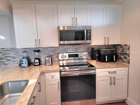 22916 Oxford Pl D, Boca Raton FL 33433