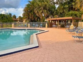 5011 W Oakland Park Blvd 207, Lauderdale Lakes FL 33313