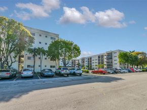 220 SW 9th Ave 501, Hallandale Beach FL 33009