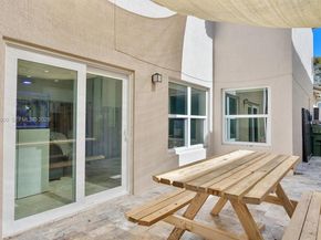 1602 SE 20th Rd, Homestead FL 33035