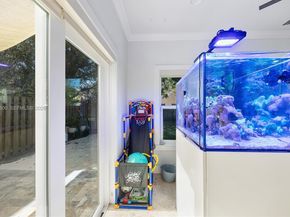 1602 SE 20th Rd, Homestead FL 33035