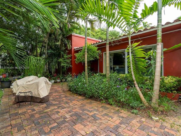 14000 N Miami Ave, Miami FL 33168