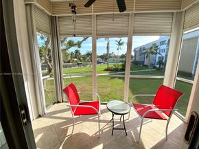 2990 NE 16th Ave 204, Oakland Park FL 33334