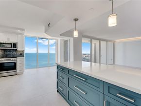 881 Ocean Dr 13C, Key Biscayne FL 33149