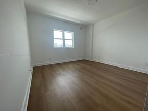 14951 Royal Oaks Ln 709, North Miami FL 33181