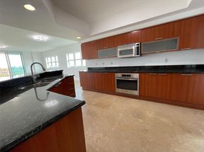 14951 Royal Oaks Ln 709, North Miami FL 33181