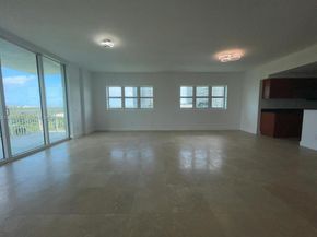 14951 Royal Oaks Ln 709, North Miami FL 33181