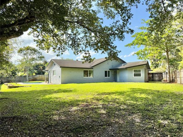 2980 SW 82nd Way, Davie FL 33328