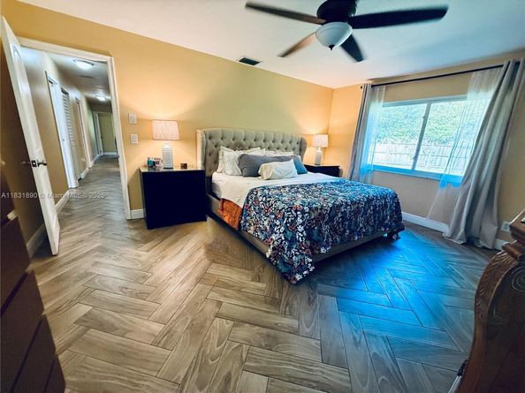 2980 SW 82nd Way, Davie FL 33328