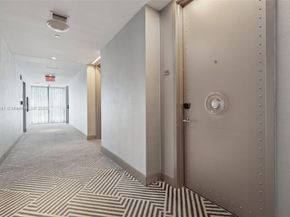 2201 Collins Ave 336, Miami Beach FL 33139