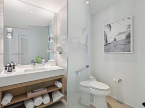 2201 Collins Ave 336, Miami Beach FL 33139