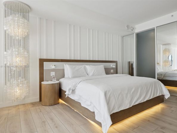 2201 Collins Ave 336, Miami Beach FL 33139