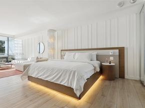 2201 Collins Ave 336, Miami Beach FL 33139