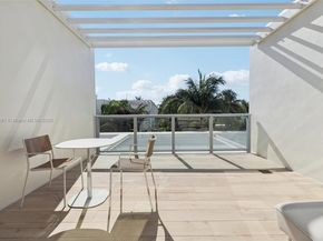 2201 Collins Ave 336, Miami Beach FL 33139