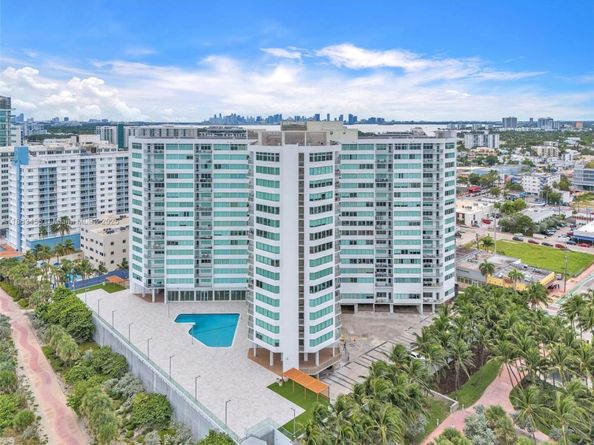 7135 Collins Ave 736, Miami Beach FL 33141