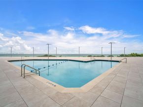 7135 Collins Ave 736, Miami Beach FL 33141