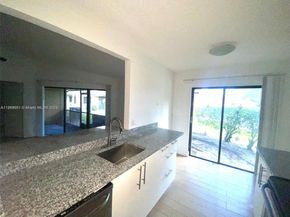 9269 W Sunrise Blvd, Plantation FL 33322