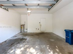 2143 Hacienda Ter, Weston FL 33327