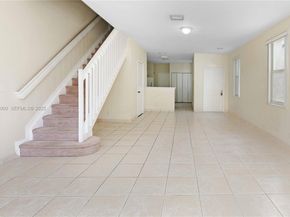 2143 Hacienda Ter, Weston FL 33327