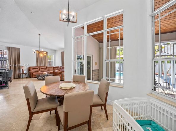 5750 SW 67th Ave, Miami FL 33143