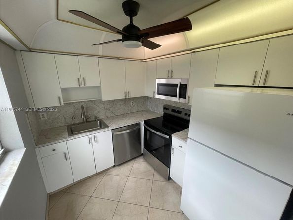 101 Brittany C, Delray Beach FL 33446