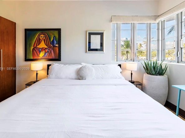 1036 Ocean Dr B201, Miami Beach FL 33139