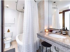 1036 Ocean Dr B201, Miami Beach FL 33139