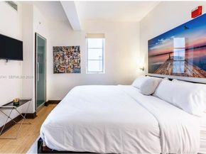 1036 Ocean Dr B201, Miami Beach FL 33139