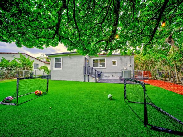 7 Montilla Ave, Coral Gables FL 33134