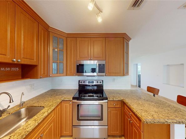 7 Montilla Ave, Coral Gables FL 33134