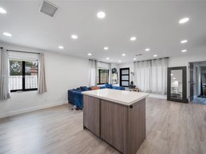 1889 NW 6th Ave, Pompano Beach FL 33060