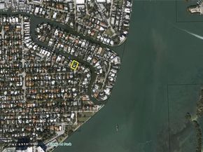 Undisclosed Address #A11923668, Miami FL 33138