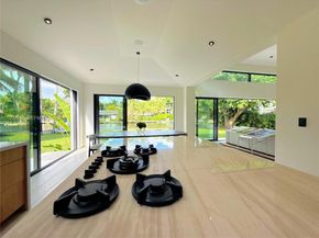 Undisclosed Address #A11923668, Miami FL 33138