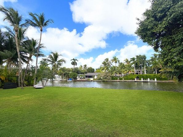 Undisclosed Address #A11923668, Miami FL 33138