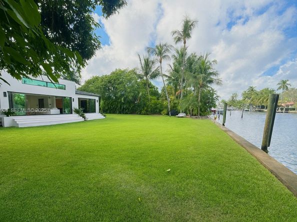 Undisclosed Address #A11923668, Miami FL 33138