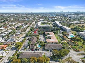 4812 Washington St 3, Hollywood FL 33021