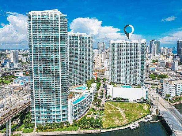350 S Miami Ave 1601, Miami FL 33130
