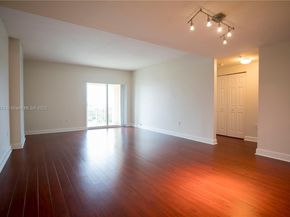 50 Menores Ave 732, Coral Gables FL 33134