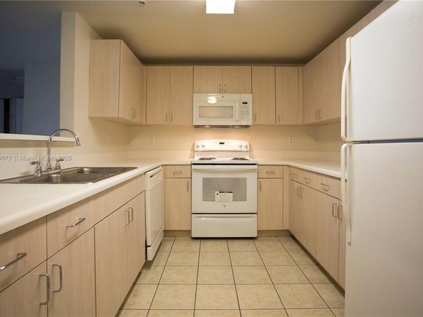 50 Menores Ave 732, Coral Gables FL 33134