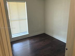 833 Riverside Dr 834, Coral Springs FL 33071