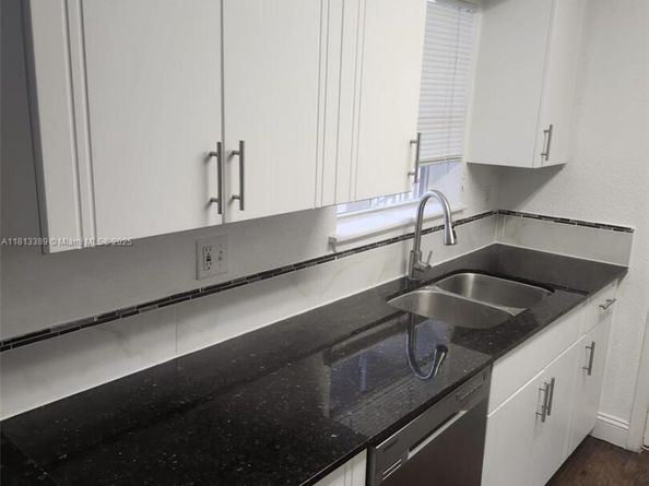 833 Riverside Dr 834, Coral Springs FL 33071
