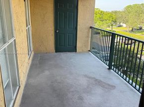 833 Riverside Dr 834, Coral Springs FL 33071
