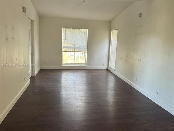 833 Riverside Dr 834, Coral Springs FL 33071