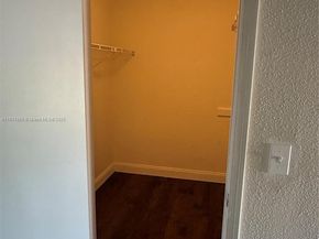 833 Riverside Dr 834, Coral Springs FL 33071