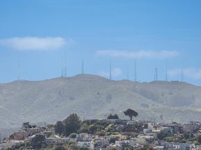 1479 Newcomb Avenue, San Francisco CA 94124