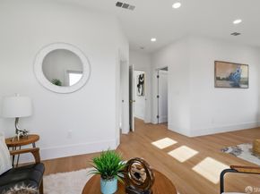 21 Cambridge Way, Piedmont CA 94611