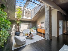 Undisclosed Address #426128147, San Francisco CA 94103